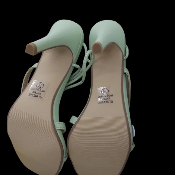 Cityclassified Light Green Heel Dress Sandals Women's Size 7 1/2 NWT - Picture 6 of 10